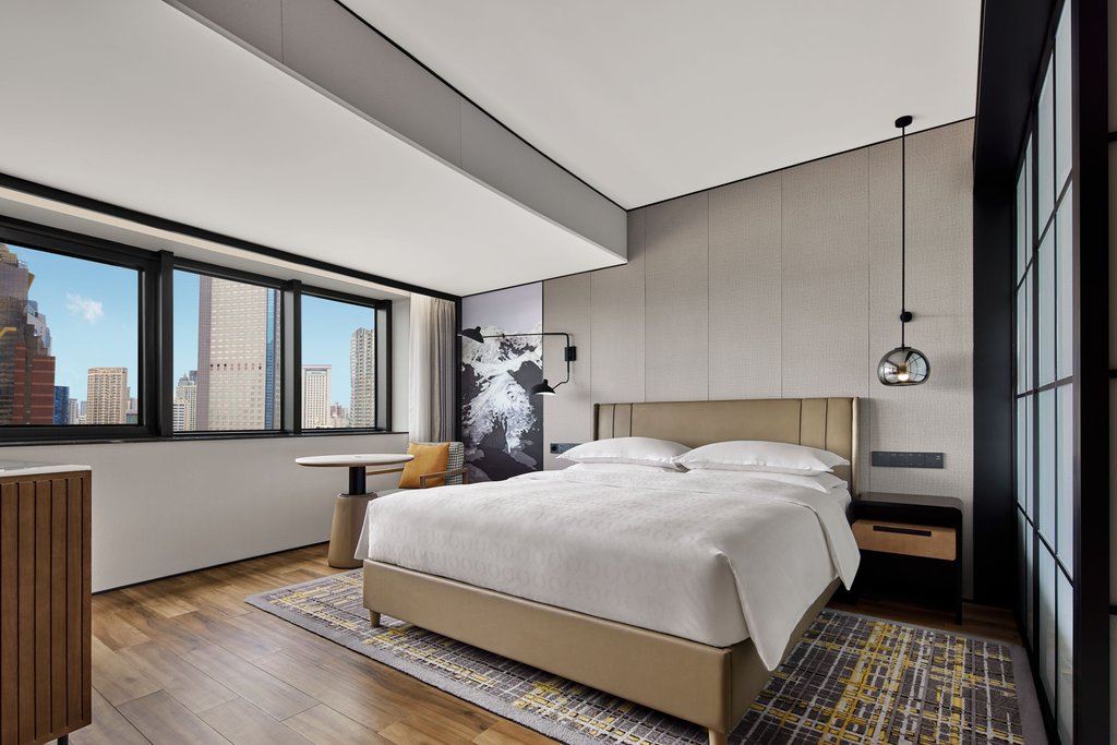 Sheraton Chengdu Lido Hotel - Tap to explore photos
