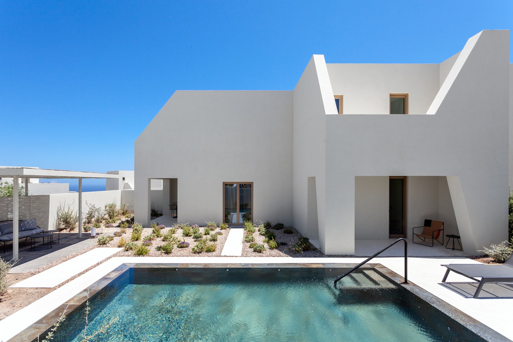 Nous Santorini