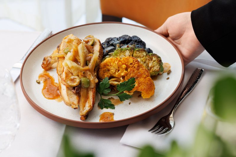 National and Suites Ottawa