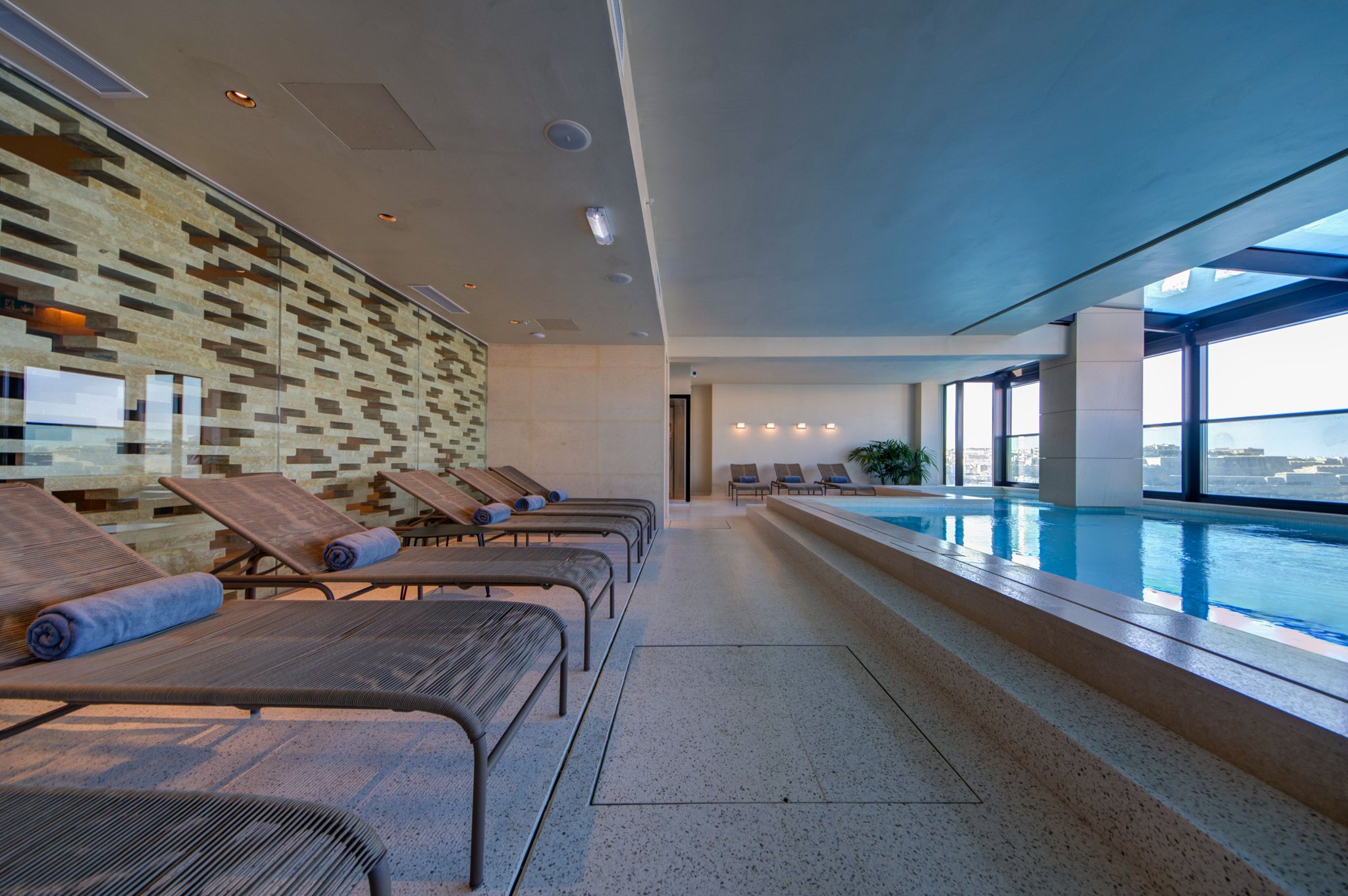 Land's End Boutique Hotel