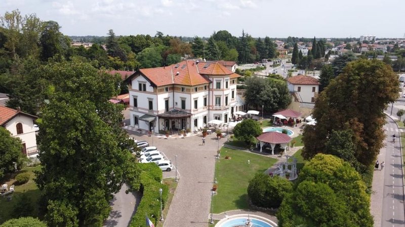 Venue cover photo