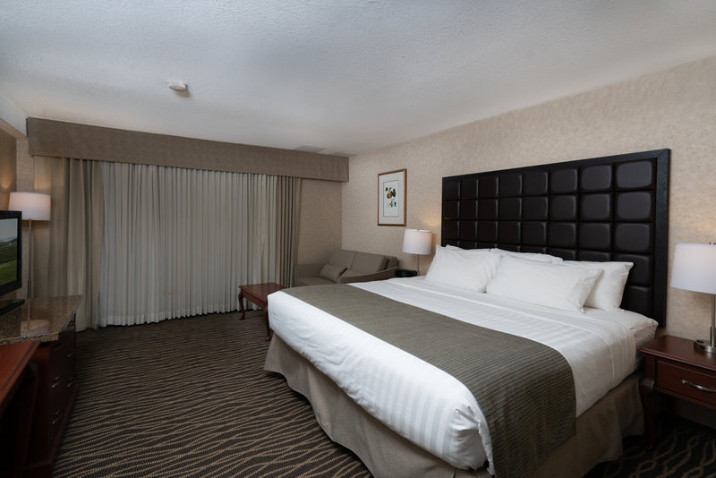 Vernon Atrium Hotel and Conference Centre