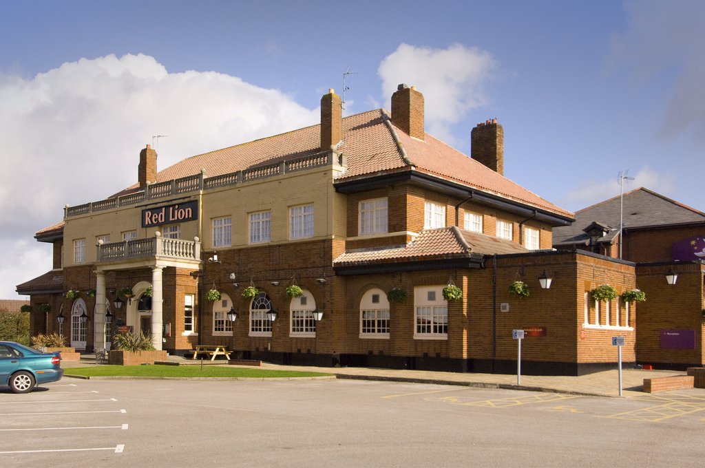 Premier Inn Blackpool - Bispham - Tap to explore photos