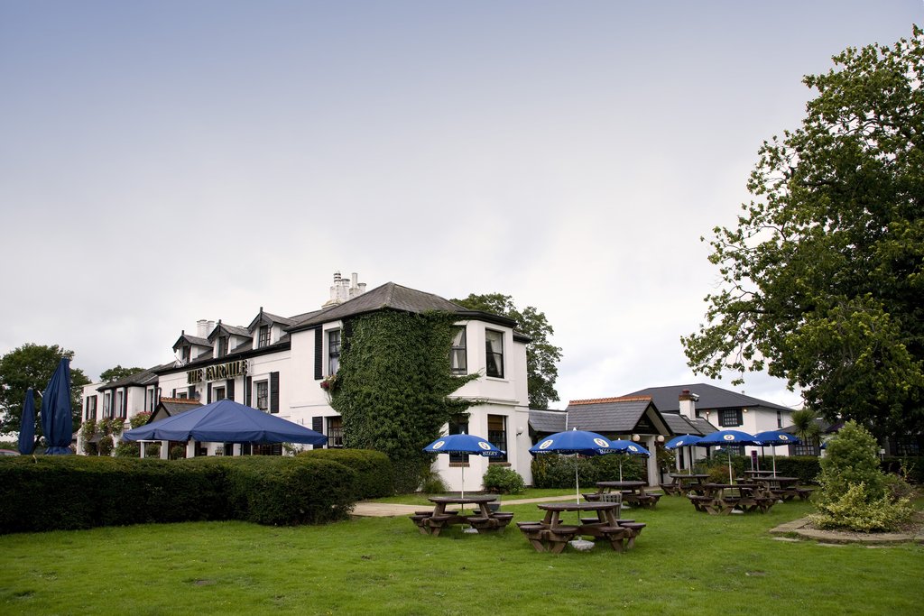Premier Inn Cobham - Tap to explore photos