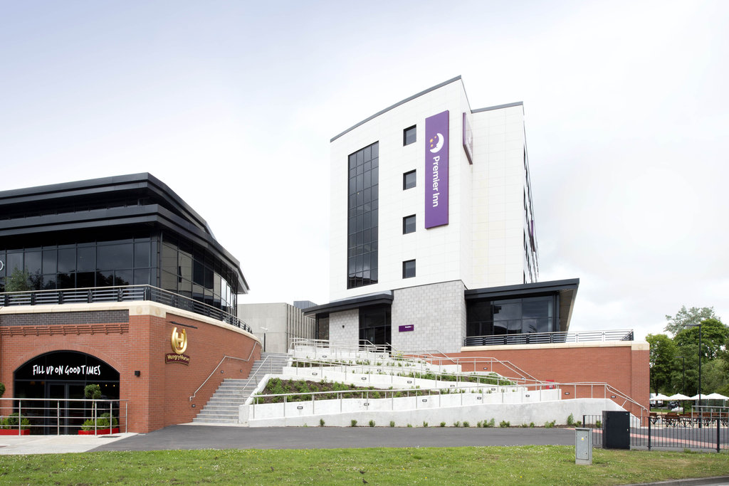 Premier Inn Darlington Town Centre - Tap to explore photos