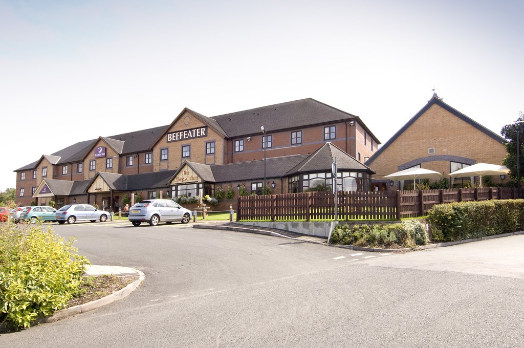 Premier Inn Dudley (Kingswinford) - Tap to explore photos