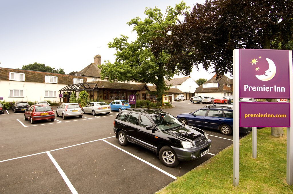 Premier Inn Gatwick Crawley (Goff's Park) - Tap to explore photos