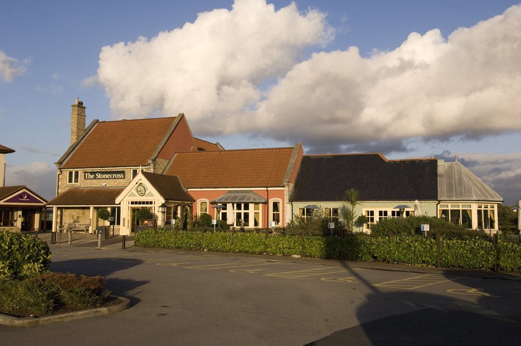 Premier Inn Haydock Park/M6 J23 - Tap to explore photos