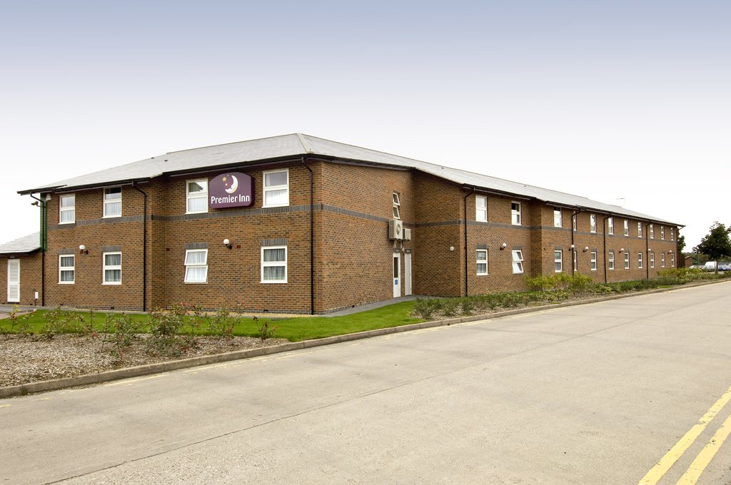 Premier Inn Hinckley - Tap to explore photos
