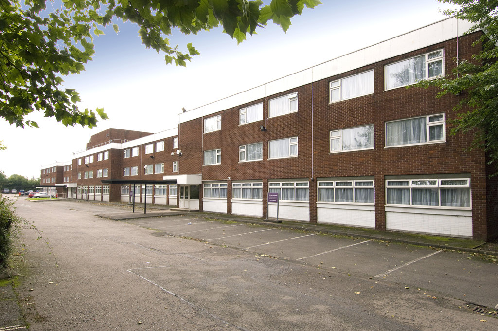 Premier Inn Leicester Fosse Park - Tap to explore photos