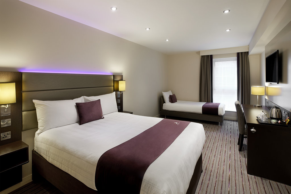 Premier Inn Liverpool (West Derby)