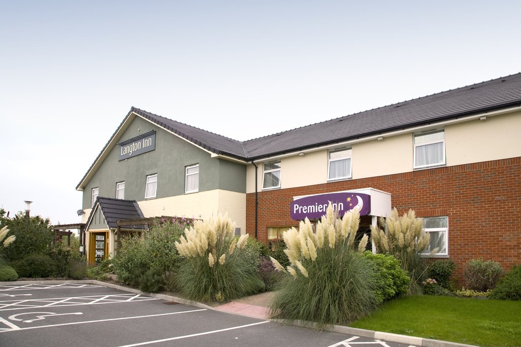Premier Inn Market Harborough - Tap to explore photos