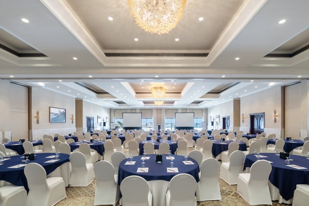 Crowne Plaza MUSCAT
