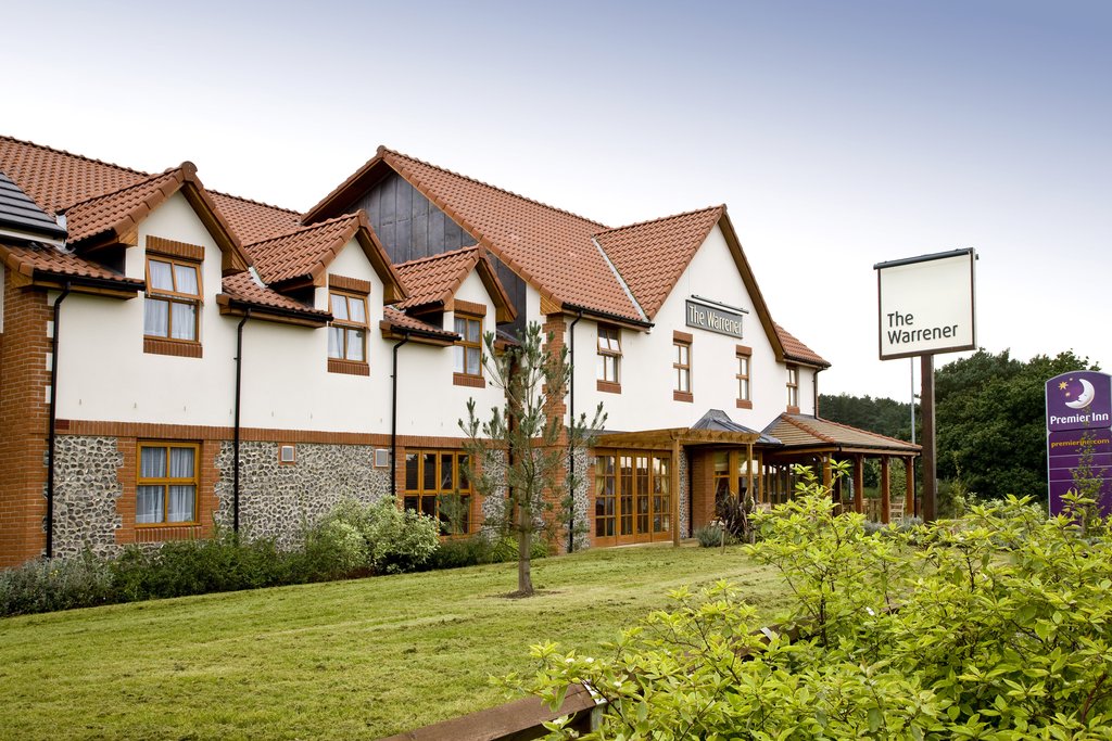 Premier Inn Thetford - Tap to explore photos