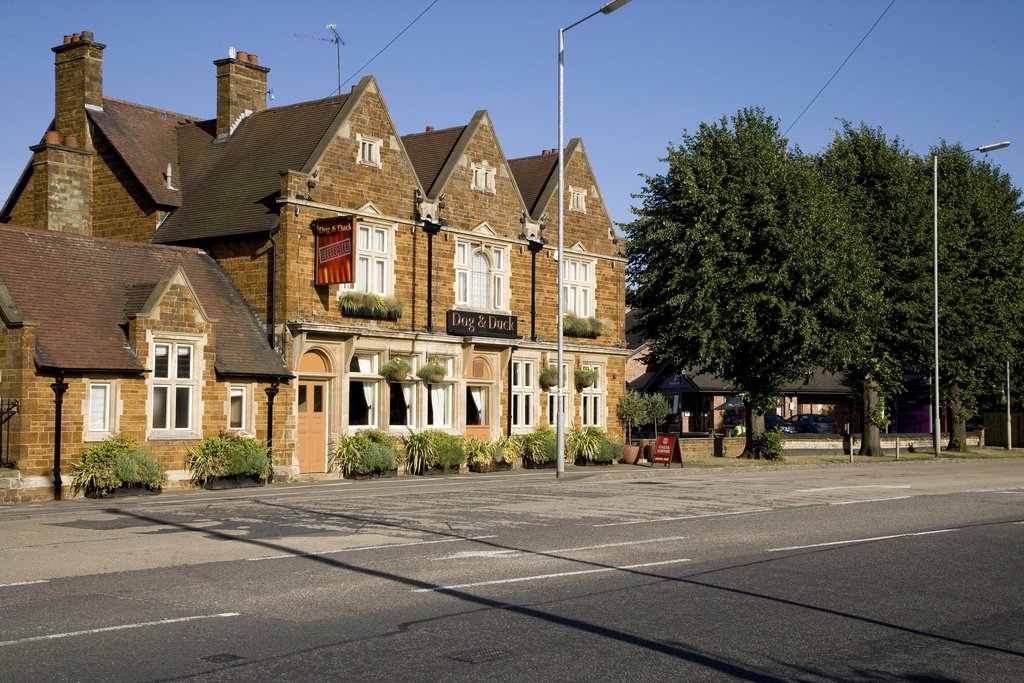 Premier Inn Wellingborough - Tap to explore photos