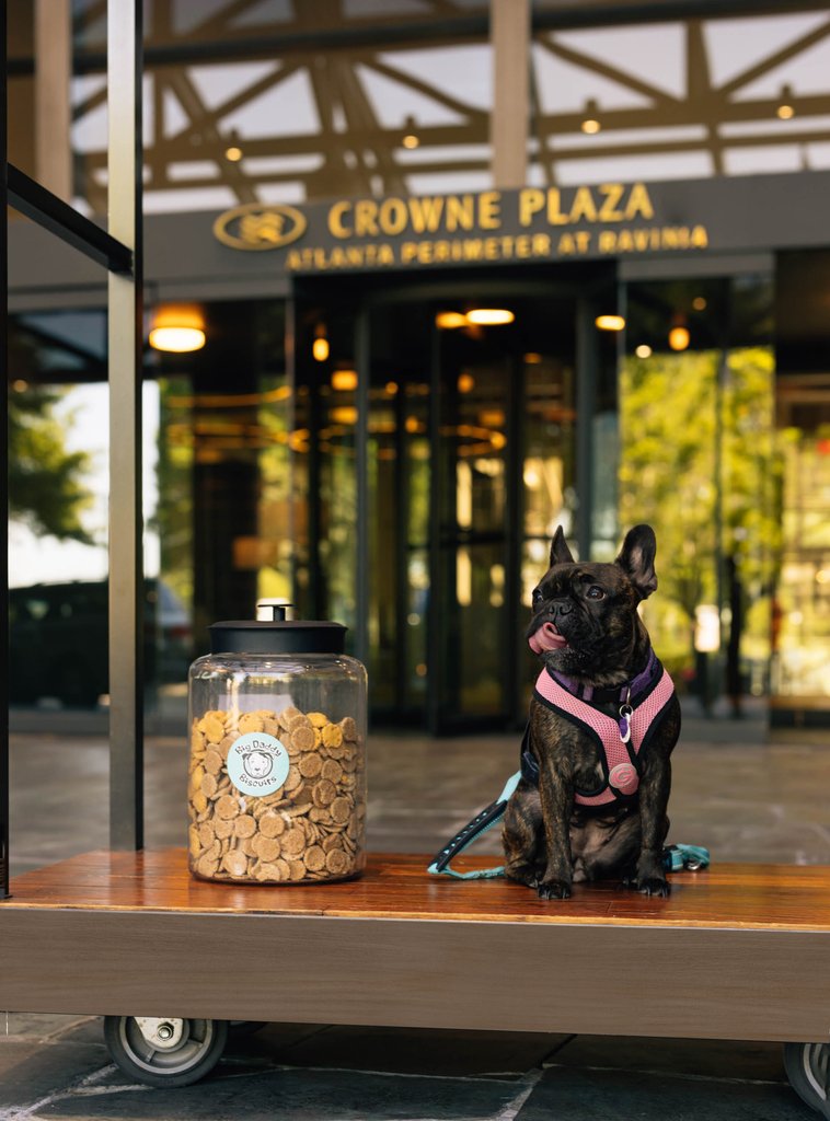 Crowne Plaza ATLANTA PERIMETER AT RAVINIA - Tap to explore photos