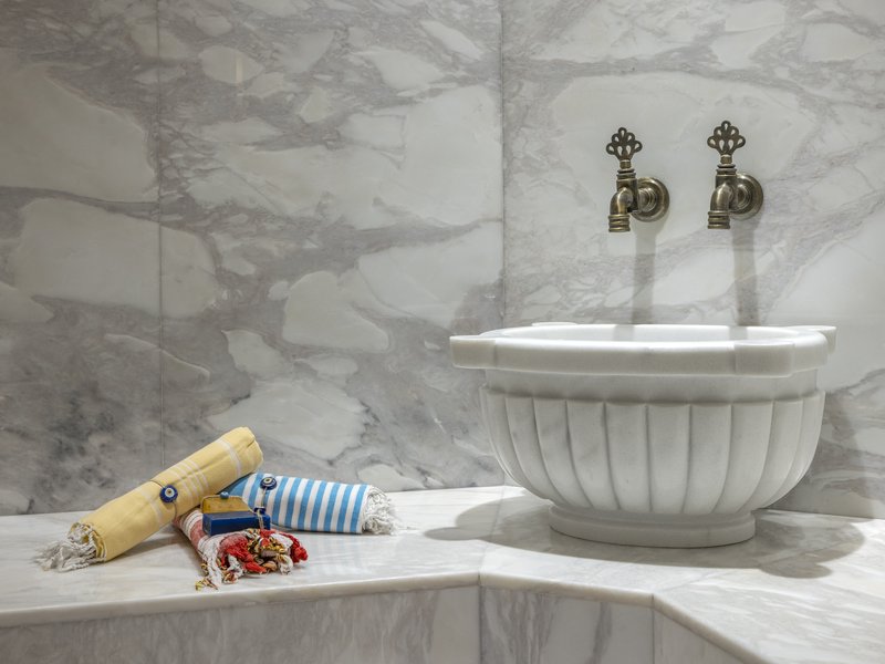 Delta Victoria Ocean Pointe Resort and Spa Delta Victoria Ocean Pointe Resort and Spa