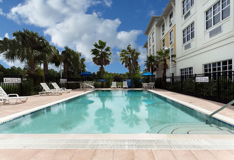 Holiday Inn Express & Suites PALM COAST - I-95 11