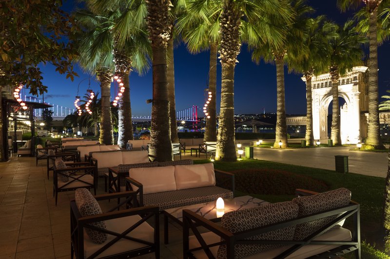 Delta Victoria Ocean Pointe Resort and Spa Delta Victoria Ocean Pointe Resort and Spa