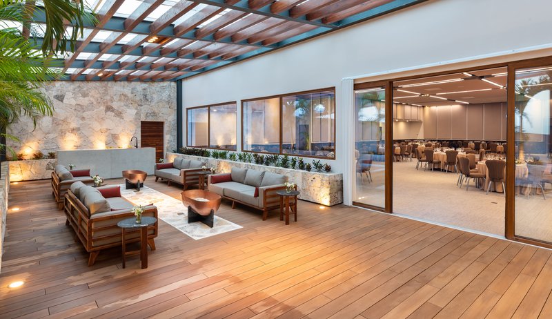 DoubleTree by Hilton Ottawa Downtown DoubleTree by Hilton Ottawa Downtown