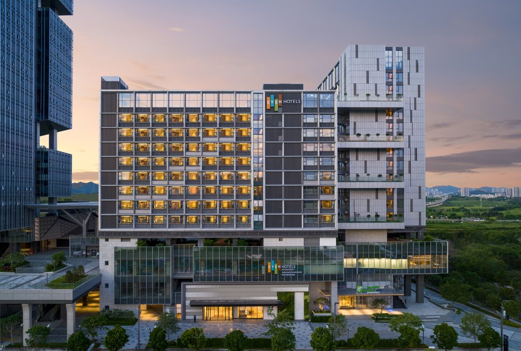 EVEN Hotel Shenzhen Guangming Cloud Park by IHG - Tap to explore photos