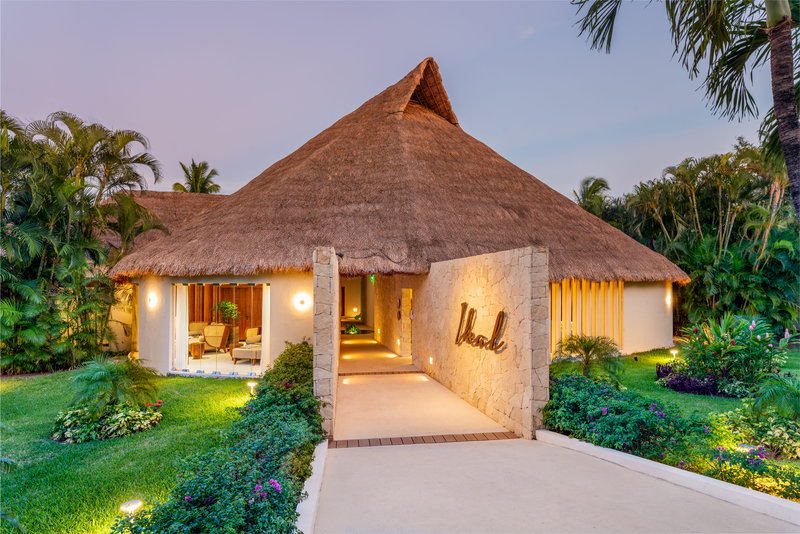 DoubleTree by Hilton Ottawa Downtown DoubleTree by Hilton Ottawa Downtown