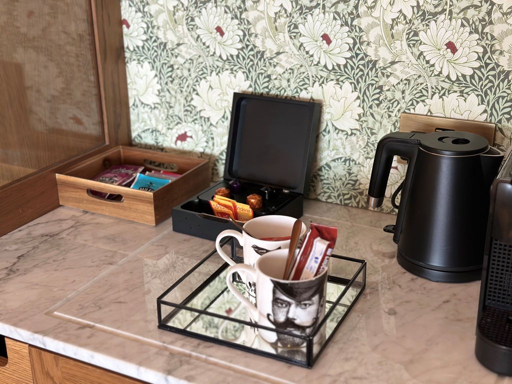 Hotel Indigo Exeter by IHG - Tap to explore photos