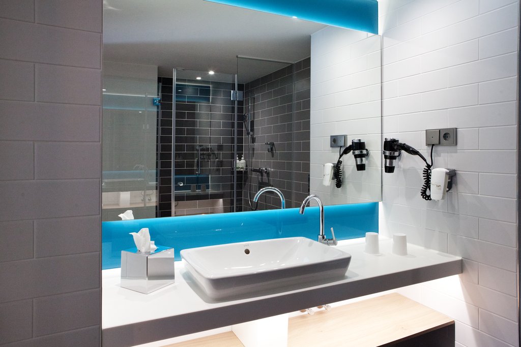 Holiday Inn Express Remscheid by IHG - Tap to explore photos