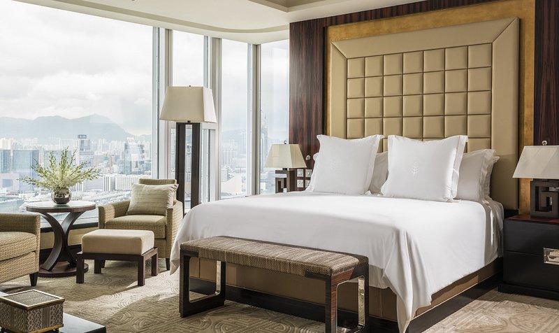 Four Seasons Hotel Hong Kong