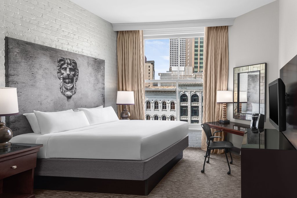 Crowne Plaza NEW ORLEANS FRENCH QUARTER - Tap to explore photos