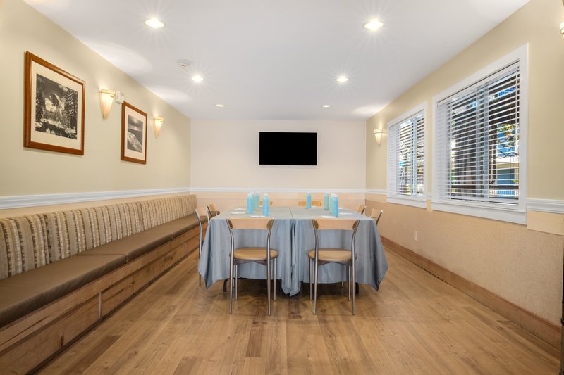 Howard Johnson Inn North Bay Howard Johnson Inn North Bay