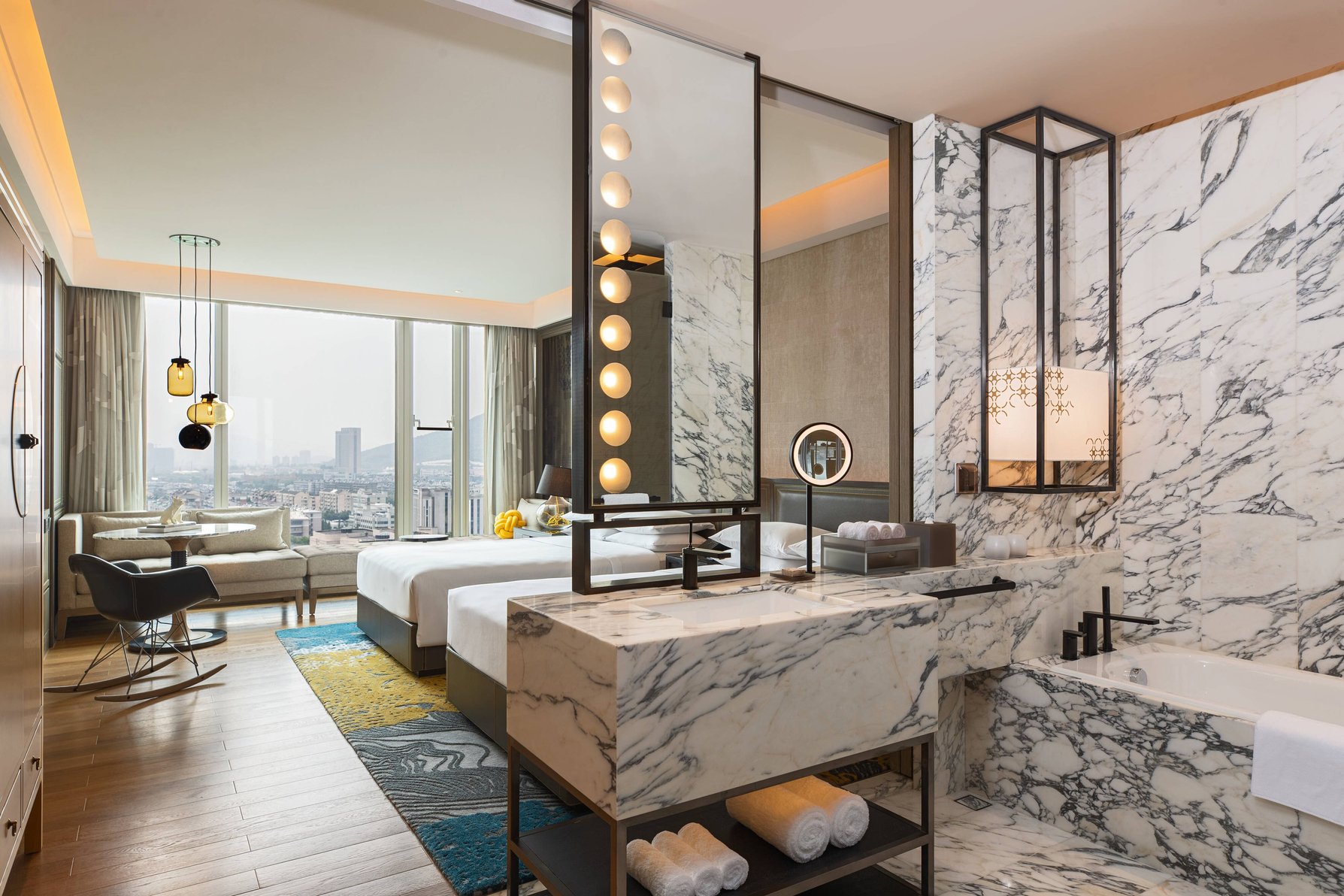 Renaissance Hangzhou Northeast Hotel by Marriott - Tap to explore photos