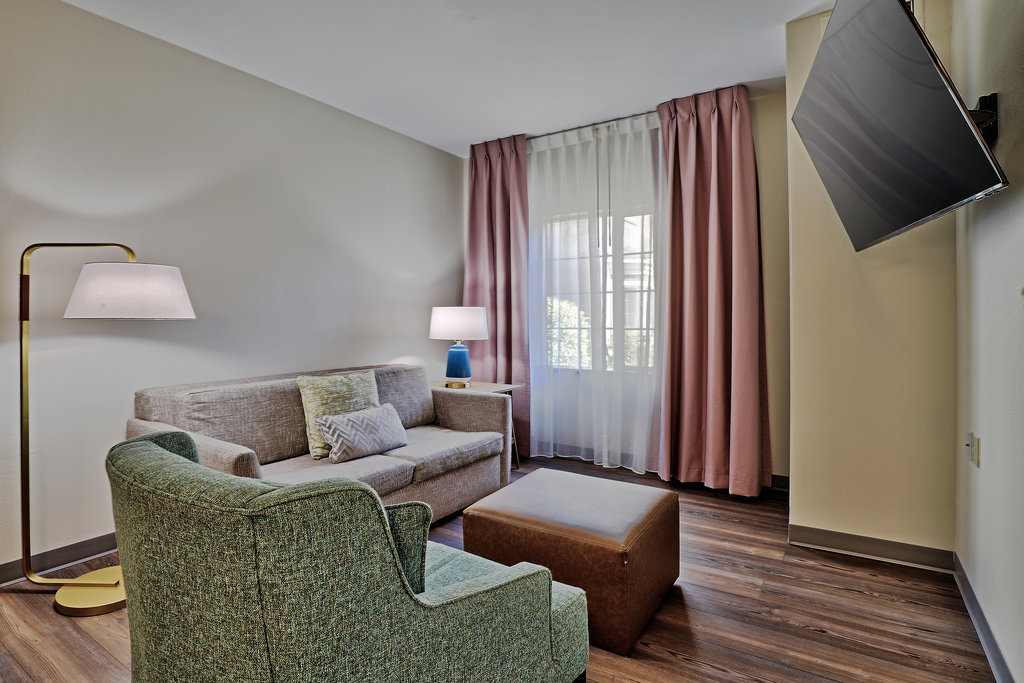 Staybridge Suites ALBUQUERQUE - AIRPORT, an IHG hotel - Tap to explore photos