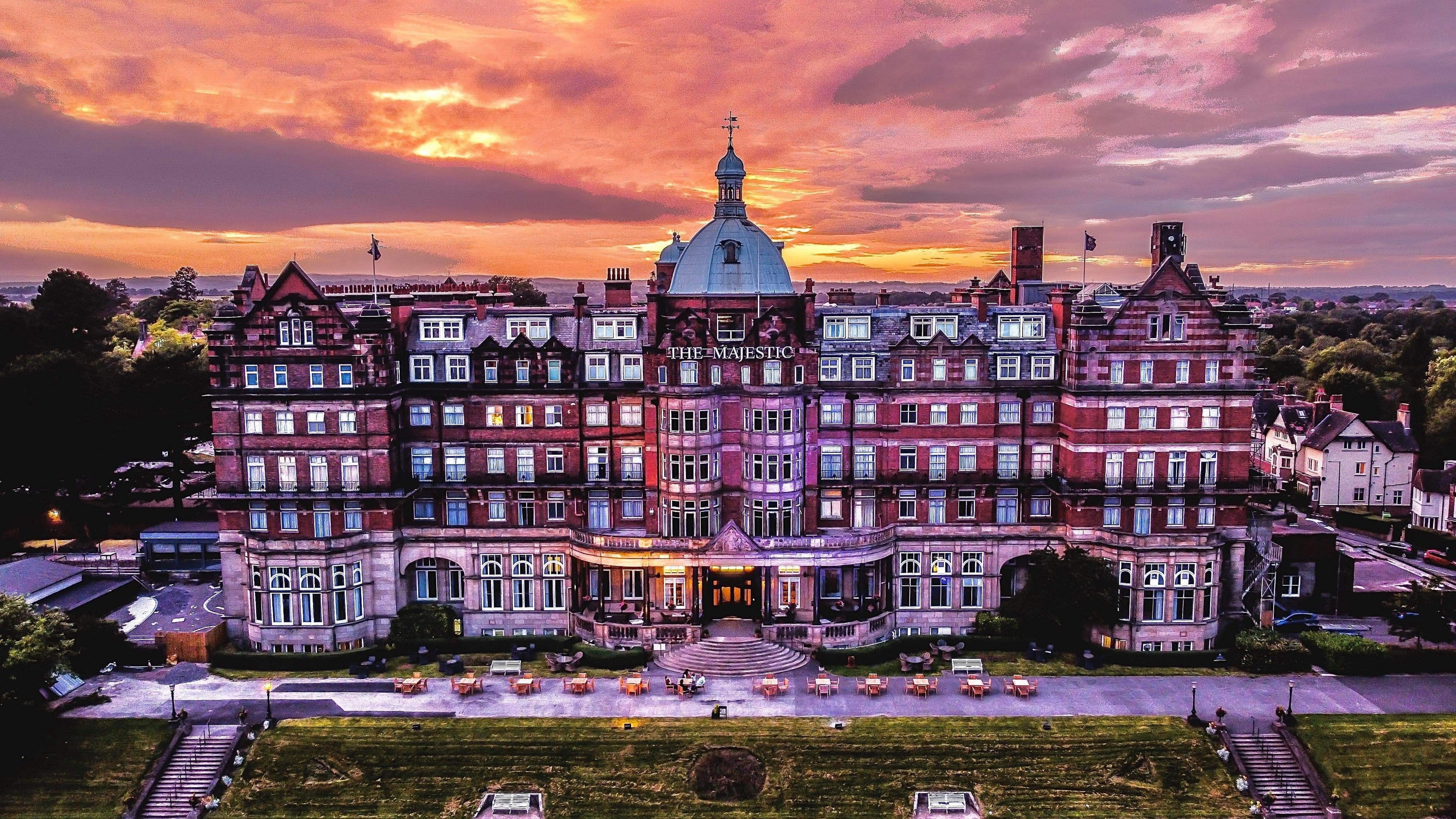 Doubletree by Hilton Harrogate - Majestic Hotel & Spa