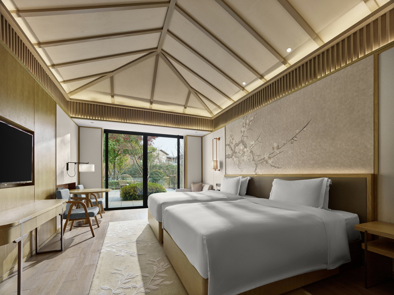 Hilton Suzhou New District - Tap to explore photos