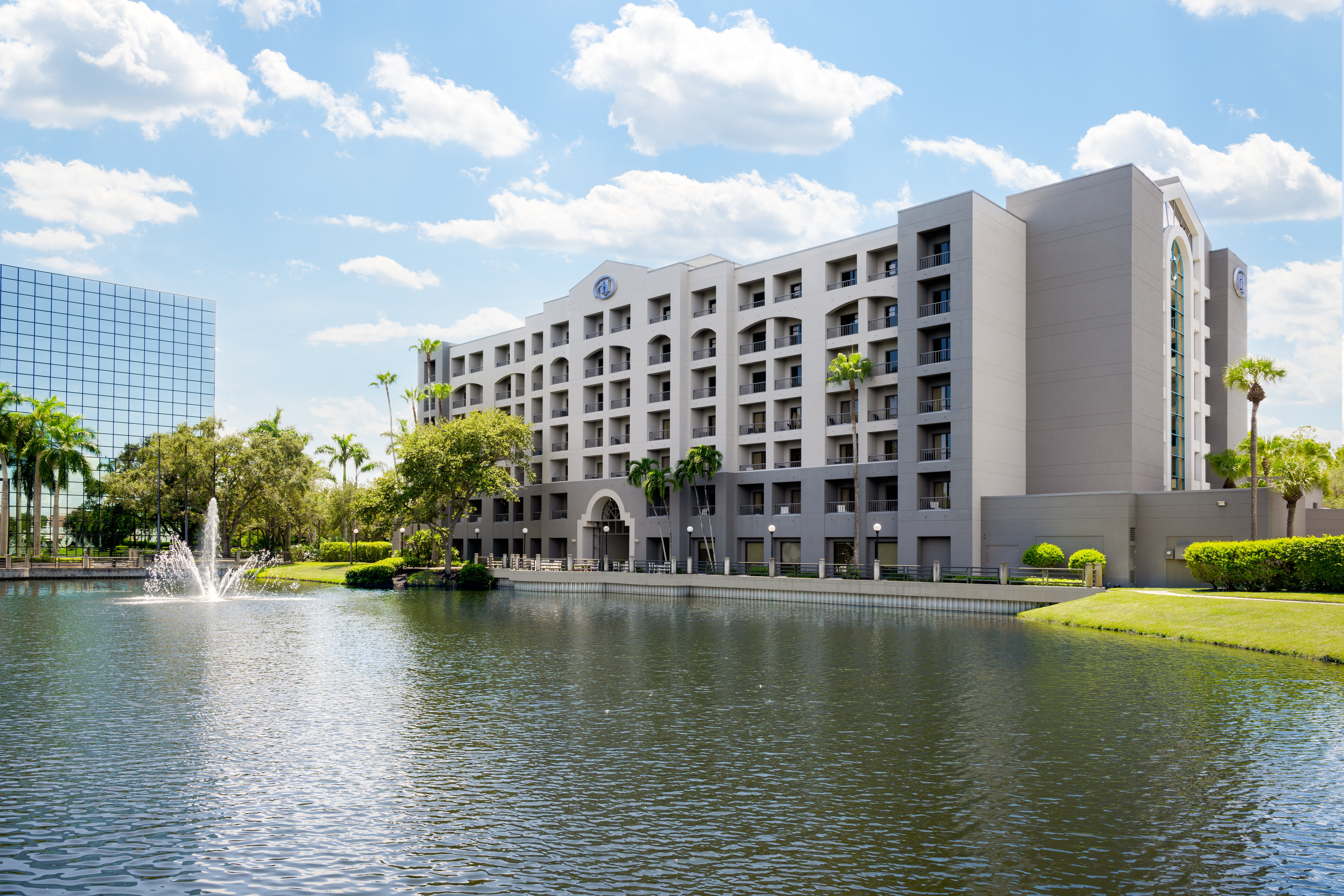 Hilton Boca Raton Suites