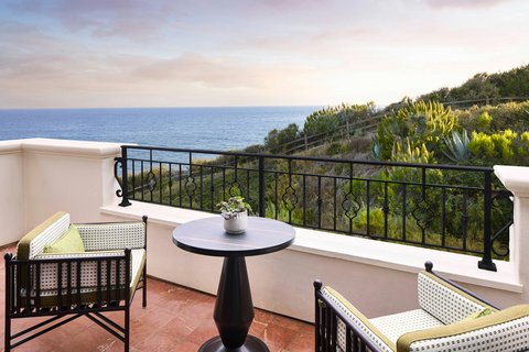 Guest Room Terrace - Partial Ocean View