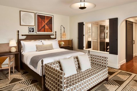 1 Bedroom Suite