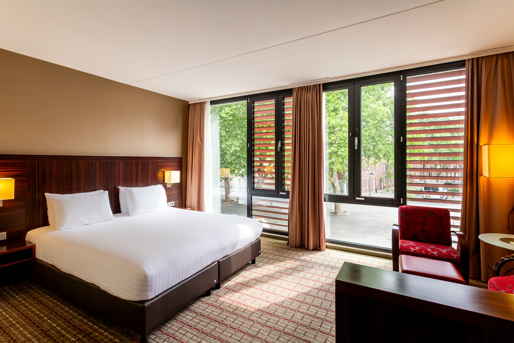 Crowne Plaza MAASTRICHT Room Type - 1 King Premium