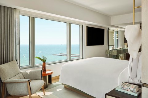 Horizon Bedroom and Views