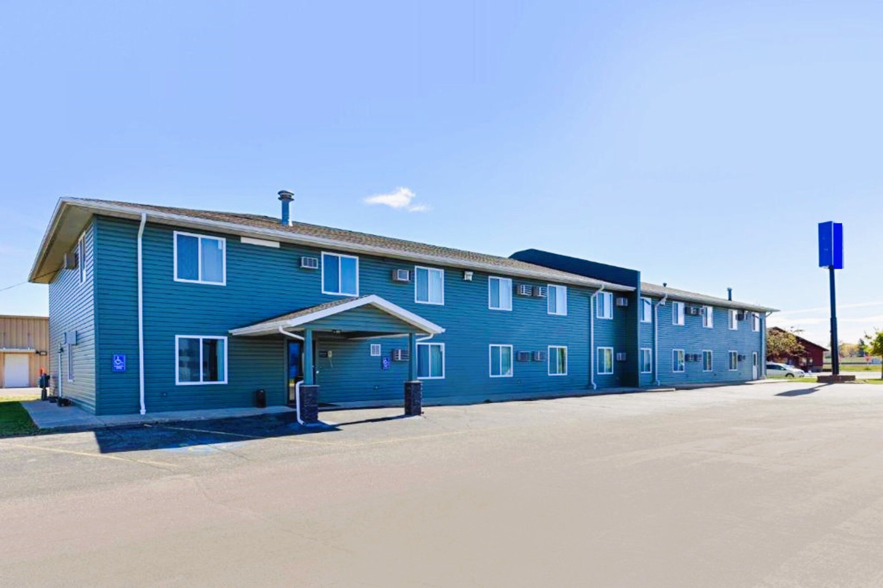 Americas Best Value Inn Staples