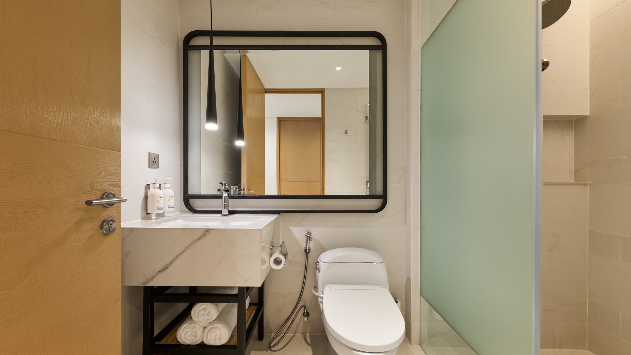 Holiday Inn Resort BINTAN LAGOI BEACH Room Type - 2 Bedroom Family Suite Pool Access