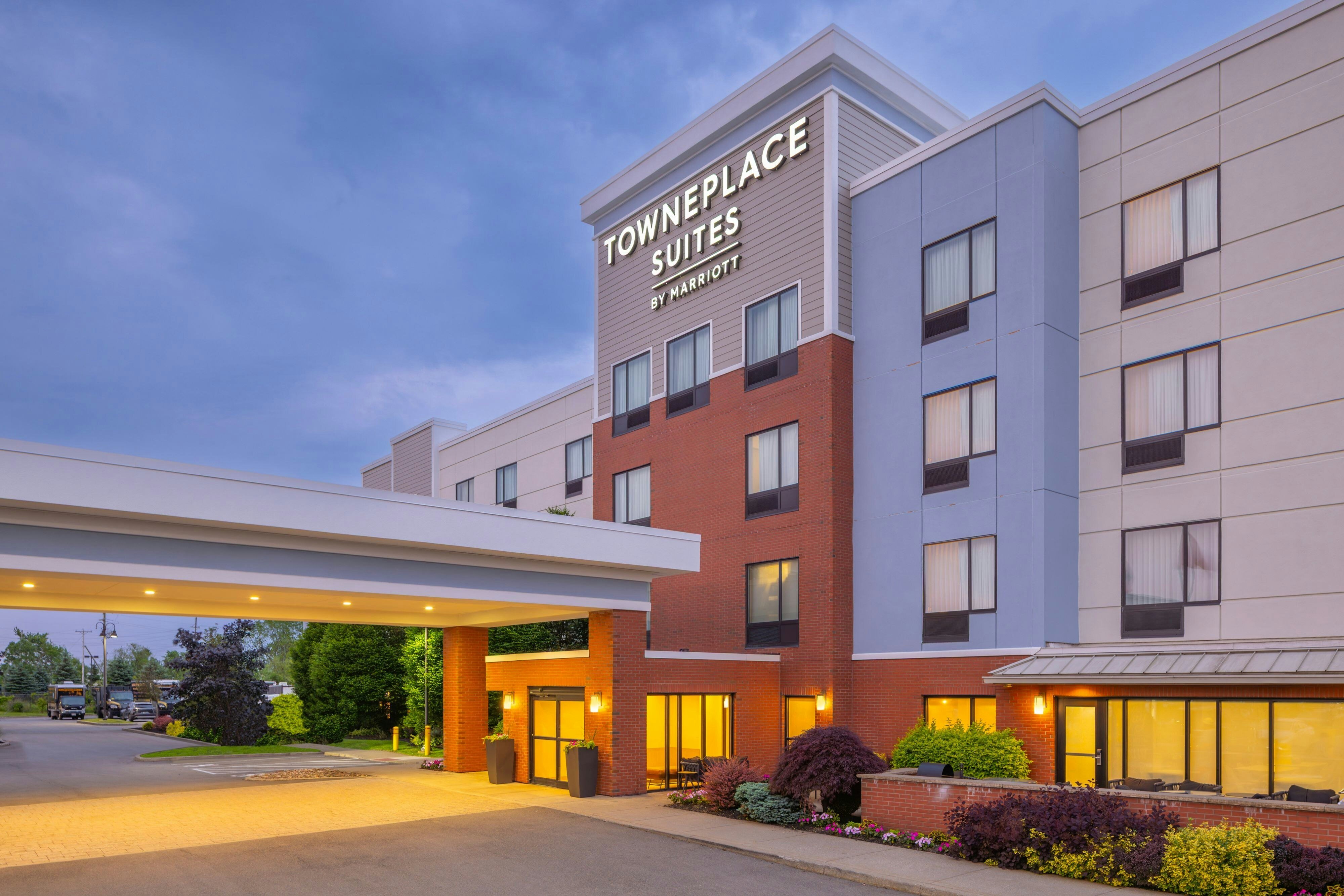 TownePlace Suites Buffalo Airport