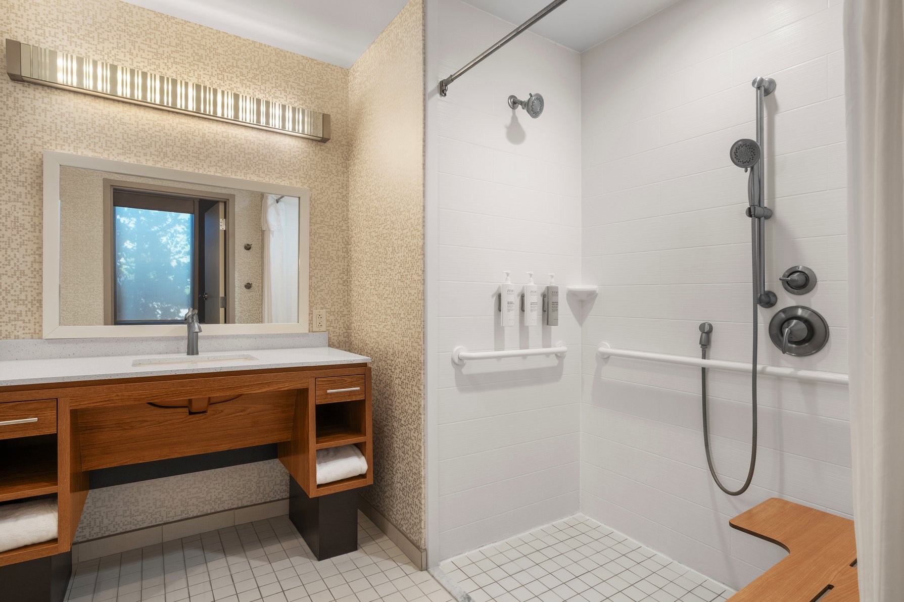 Home2 Suites by Hilton Baltimore/Aberdeen Room Type - 1Q MOB HR ACC RISHW STE NS