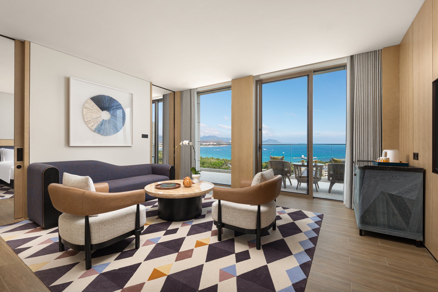 voco SANYA DADONGHAI Room Type - 2 King 1 Bedroom Suite Ocean View