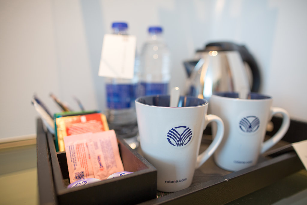 Downtown Rotana Room Type - Twin Classic  Room-36 sqm Minibar,Wifi, safe,iron board   LCD TV