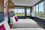 Ultra Savvy, Suite, 2 Queen, Sofa bed, Memorial Bell view, Corner room