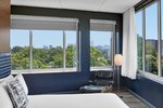 Ultra Savvy, Suite, 1 King, Sofa bed, Memorial Bell view, City view, Corner room, High floor