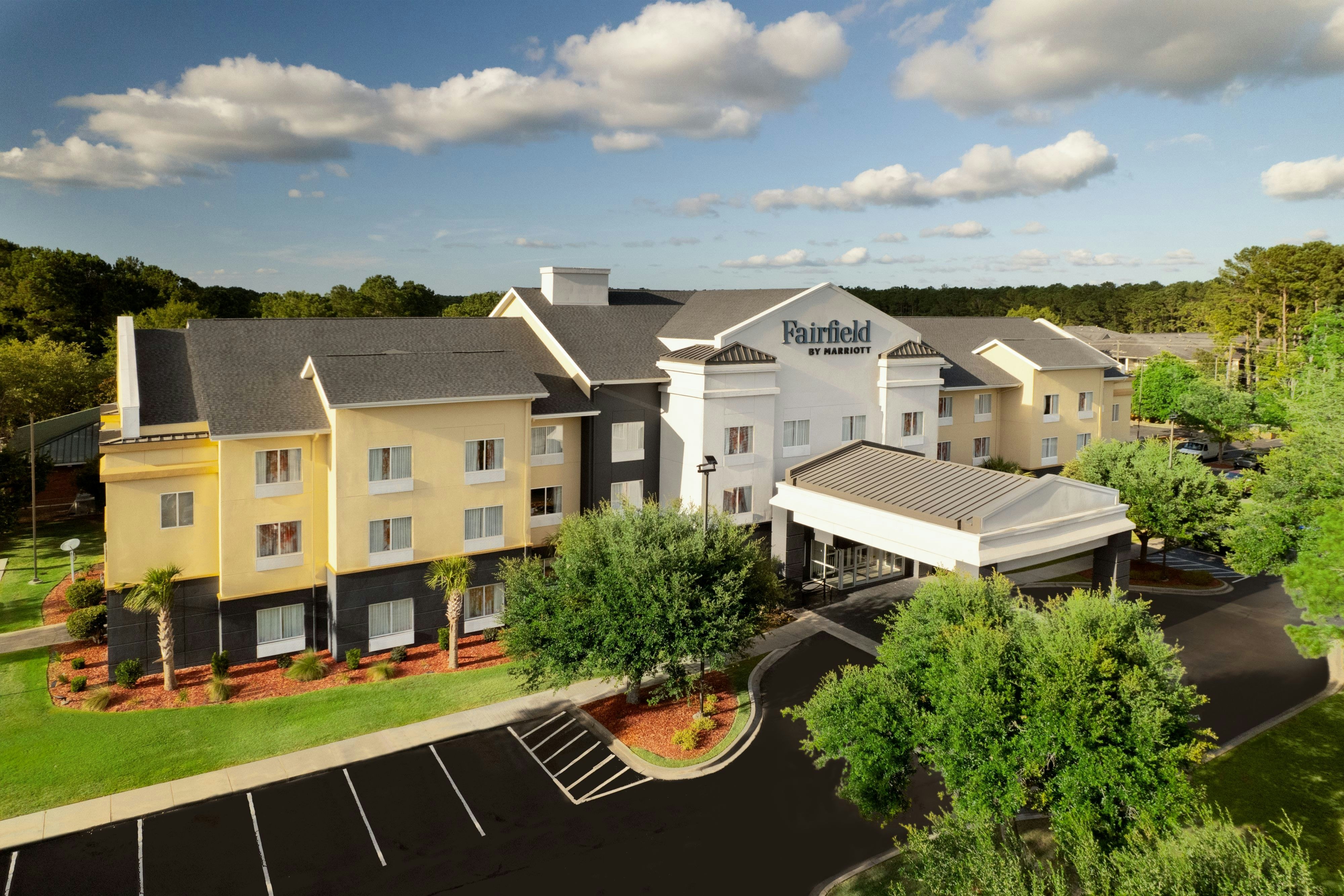 Fairfield Inn & Suites Charleston North/