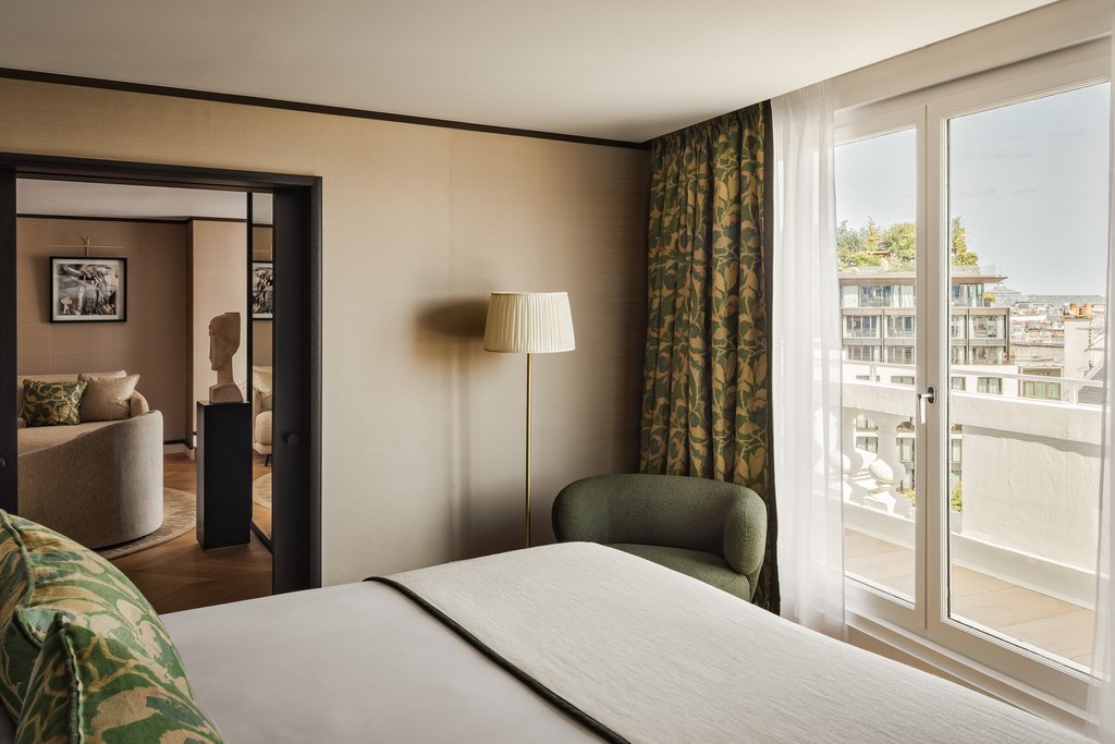 Guest photo